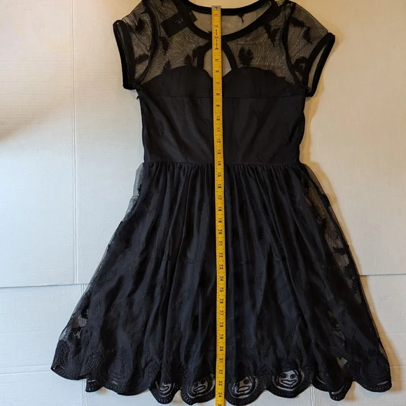 Her Universe Studio Ghibli Howl's Moving Castle Calcifer Vignette Black Dress - Picture 6 of 9